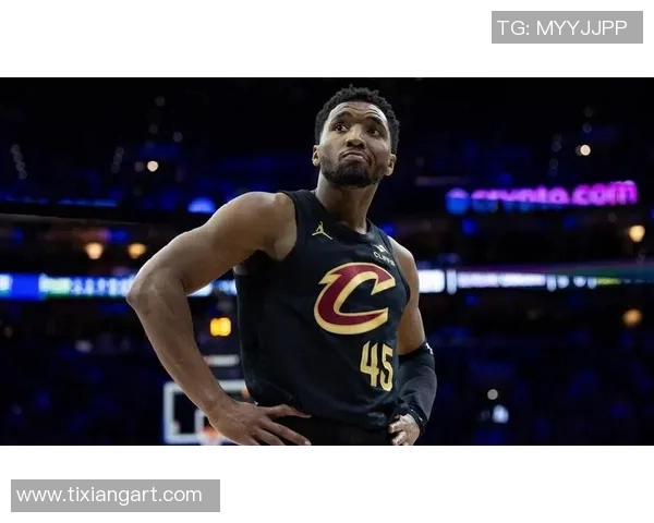 火箭与骑士在NBA夏季联赛中激战正酣新星球员表现引人瞩目 火箭与骑士在NBA夏季联赛中激战正酣新星球员表现引人瞩目