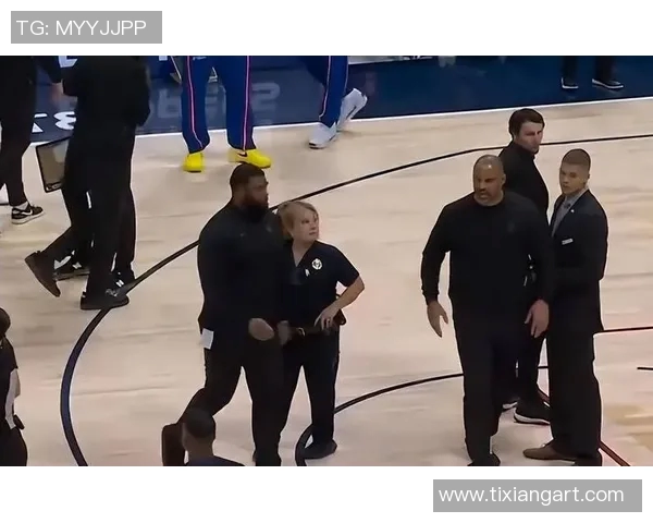 火箭与掘金激战正酣2月10日NBA精彩对决引发球迷热议