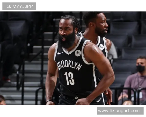 雷霆队与篮网队激战12月6日精彩对决全场回顾与精彩瞬间分析